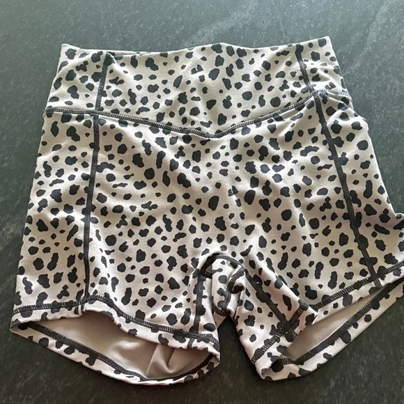 Vitality Kingdom Collection Volley Short Bundle. - Picture 5 of 5